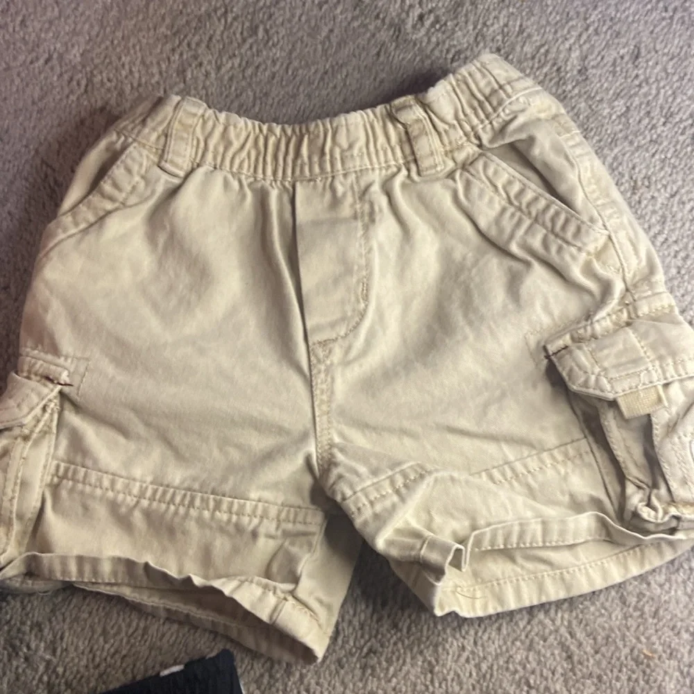 Children’s Place Bundle of 3 Pairs of Infant Boys Shorts Size 18-24 Months